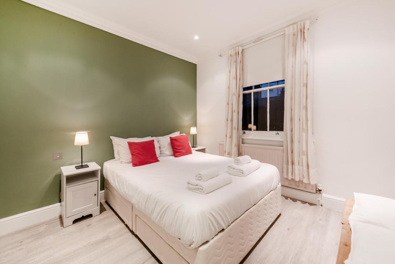 Lovely 2 Bedroom Flat In The Heart Of Chelsea 런던 외부 사진