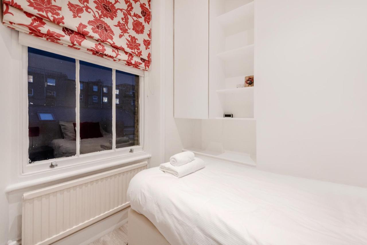 Lovely 2 Bedroom Flat In The Heart Of Chelsea 런던 외부 사진
