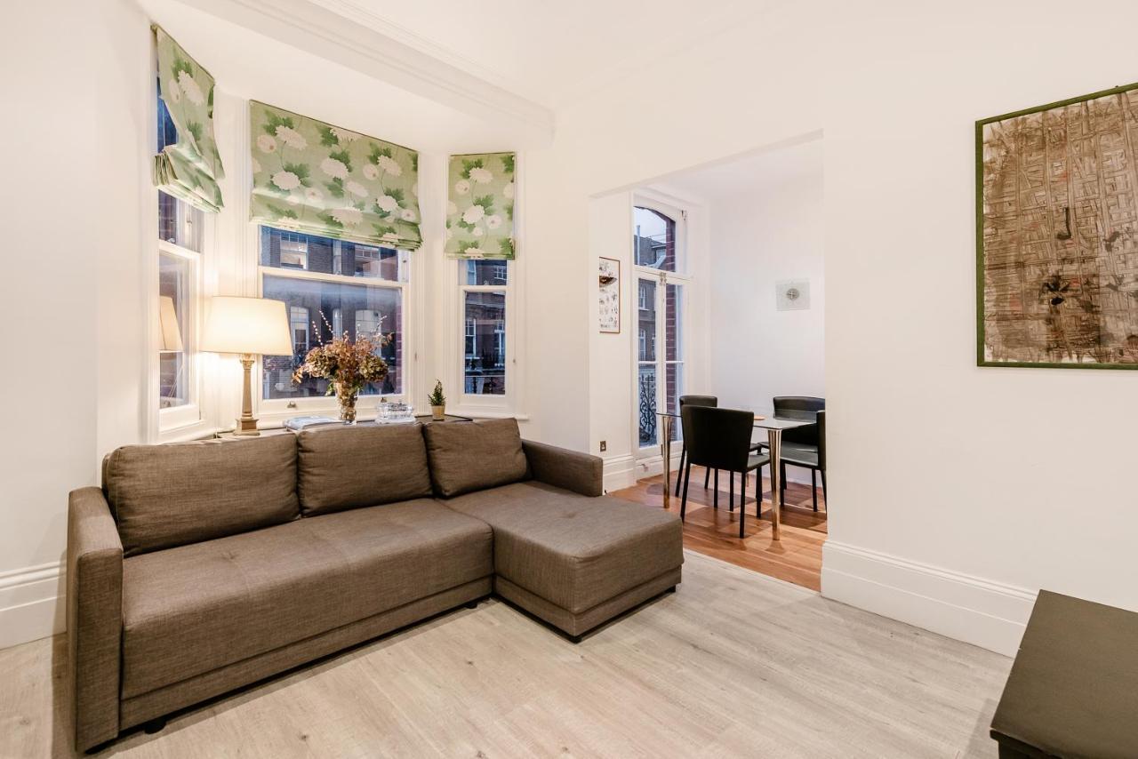 Lovely 2 Bedroom Flat In The Heart Of Chelsea 런던 외부 사진